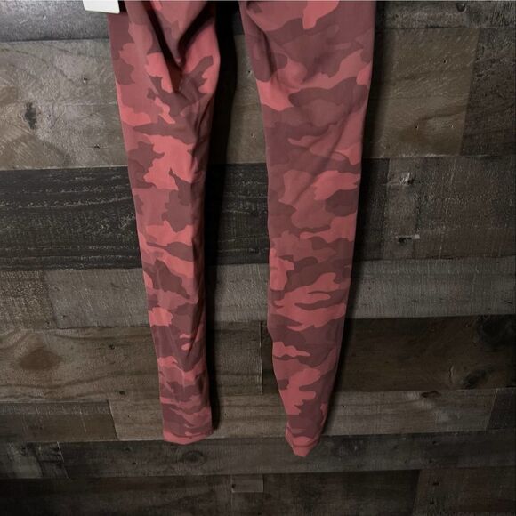 NWT Lululemon Wunder High Rise Leggings 0 - Picture 7 of 7